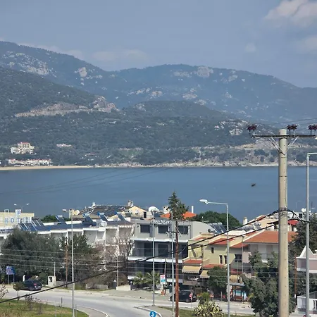 Vila Anthemia Luxurious Nea Iraklitsa