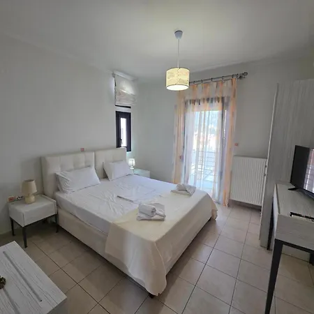 Vila Anthemia Luxurious
