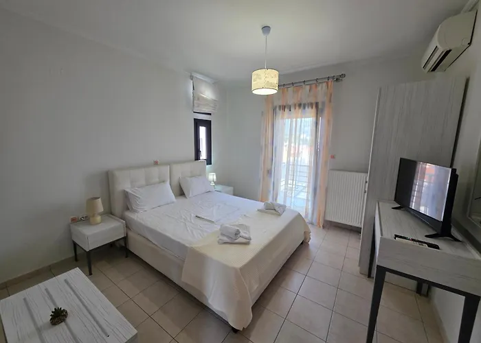 Vila Anthemia Luxurious