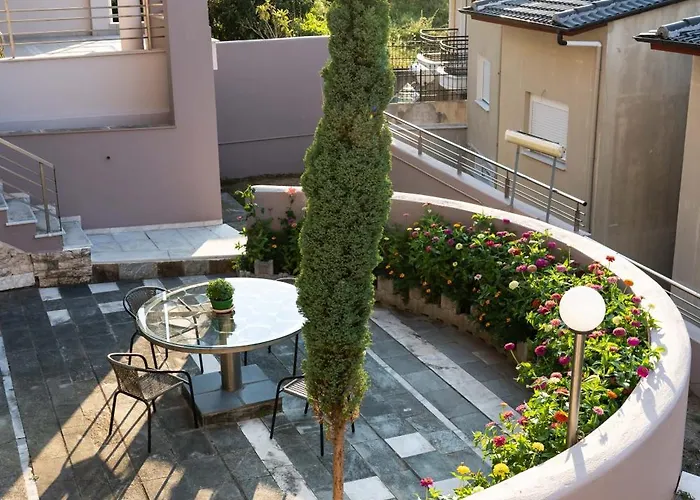 Vila Anthemia Luxurious